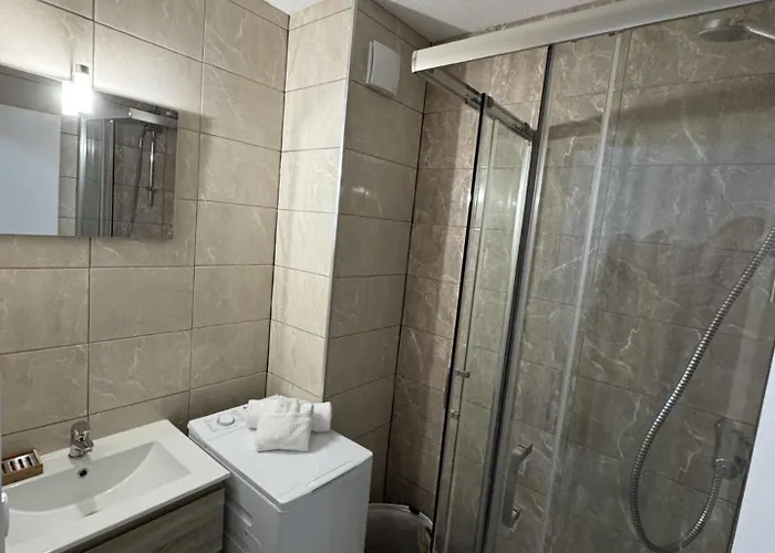 Cosy Vue - A 150m Διαμέρισμα